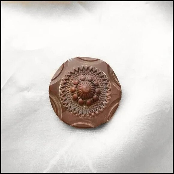 VTG Bakelite & Celluloid Medallion  Handle  Antique Vintage Furniture Pull - Picture 4 of 10